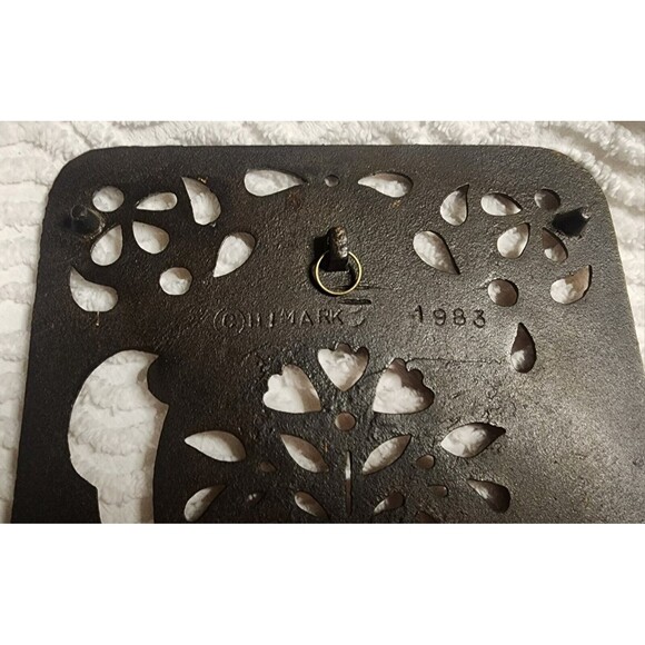 Pretty VINTAGE 1983 Coppertone Teapot HIMARK CastIron TRIVET Hanging Plaque VguC - Picture 5 of 6